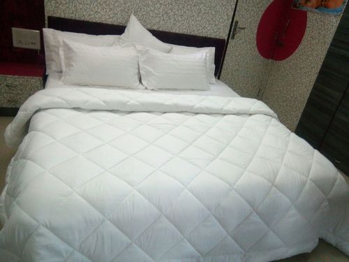 Cotton Reversible Comforter - 100% Cotton Shell, Full Size, 300 Tc | Super Soft Microfiber Filling, Soft Touch, 4 Corner Ties